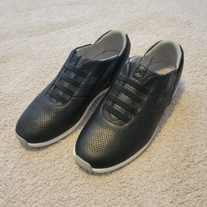 Kizik womens slip on shoes